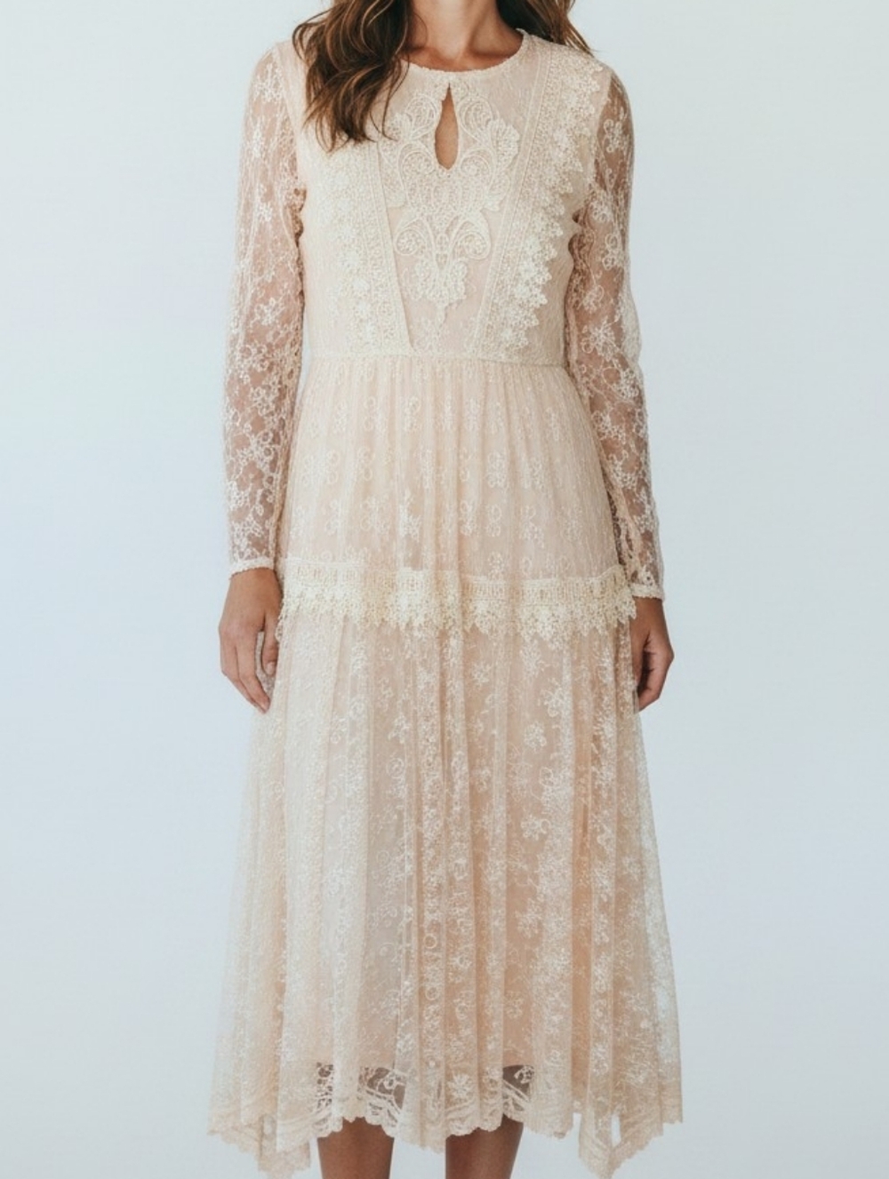 Scott McClintock Vintage Lace bridal Wedding Dress ..Size 10